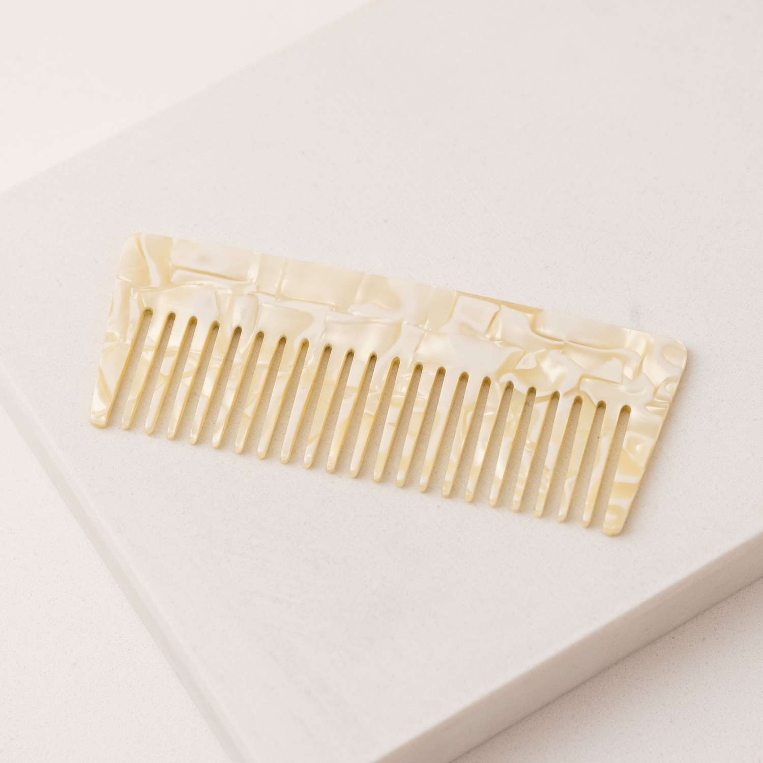 Fetch Hair Comb