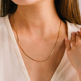 Dion Long Necklace Gold