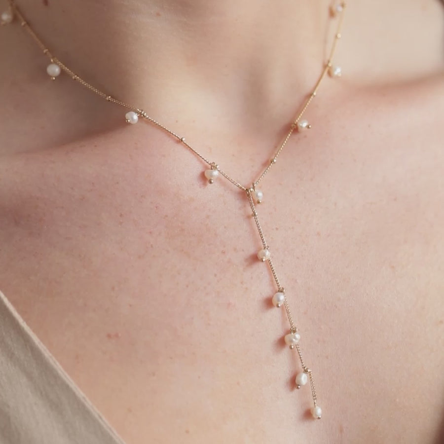 Dot Pearl Lariat Necklace