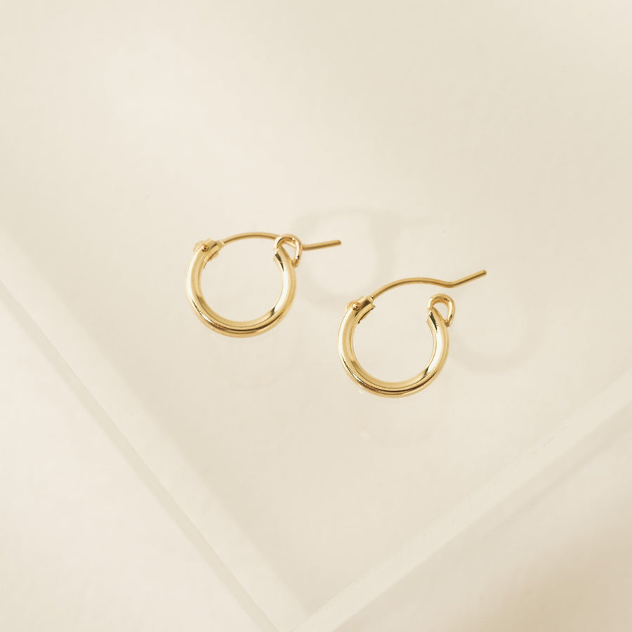 13mm Gold-Filled Wire Hoop Earrings