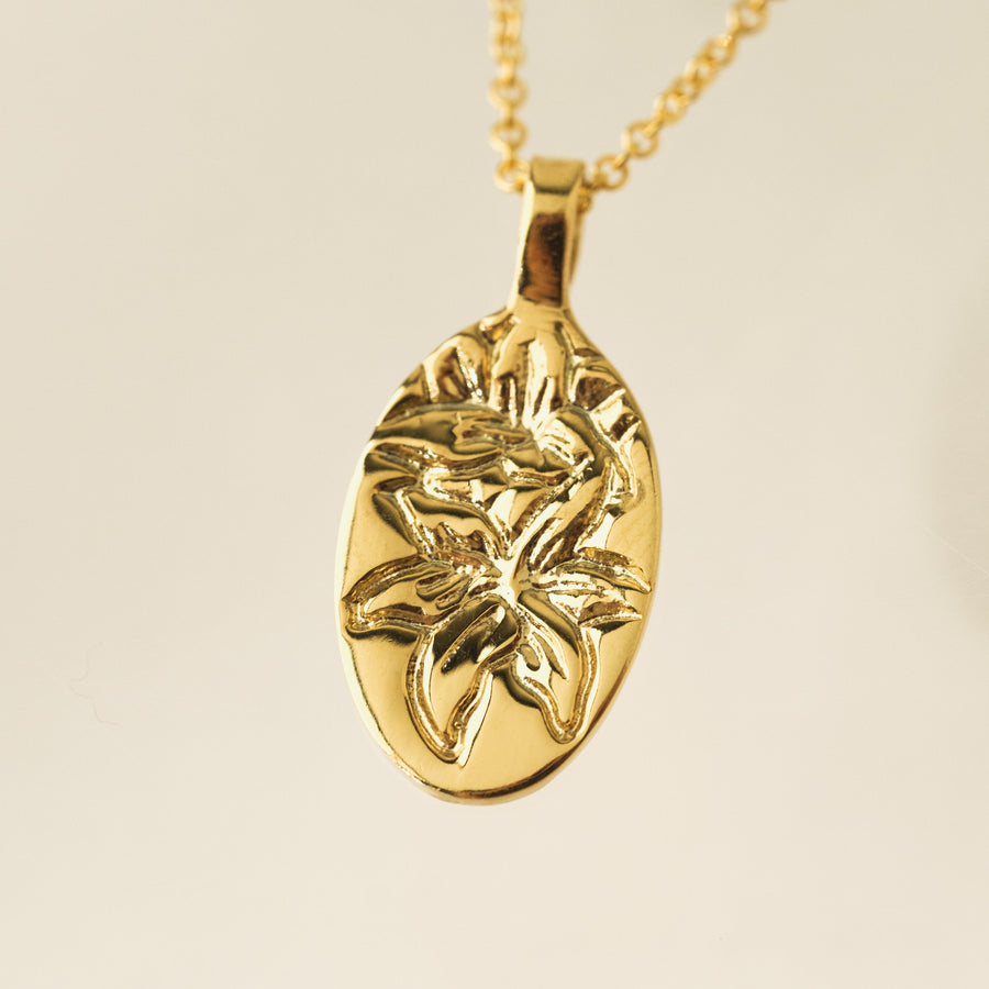 May Birth Flower Pendant Necklace